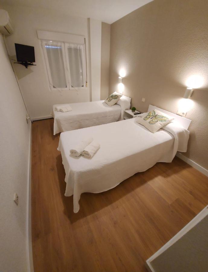 Hostal Casa Fran La Pueblanueva Esterno foto