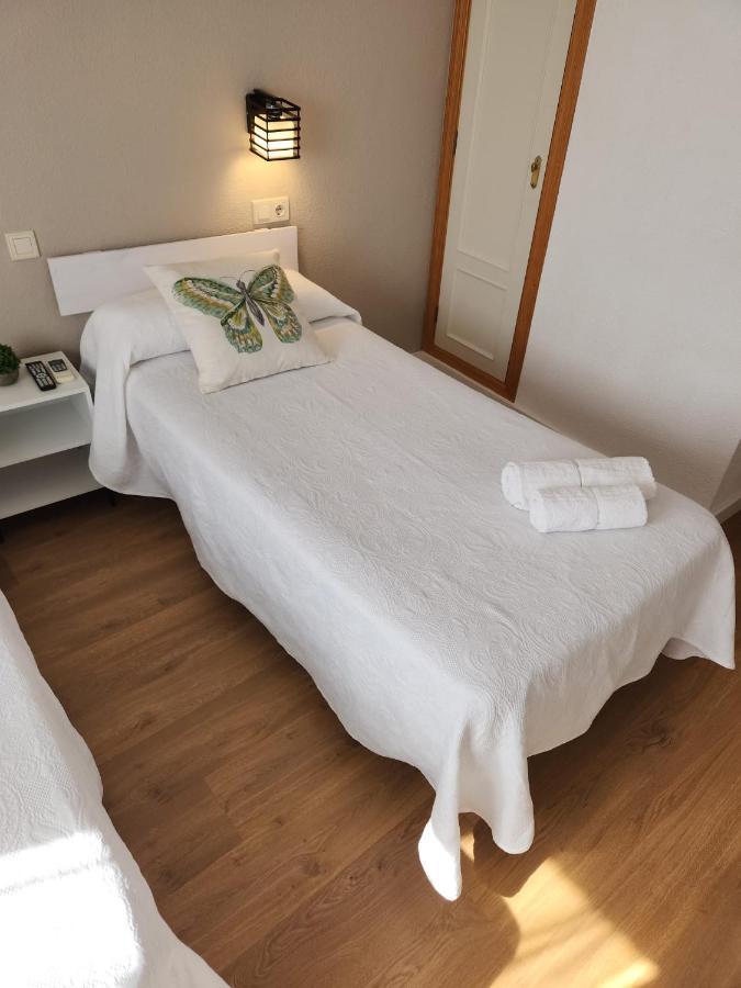 Hostal Casa Fran La Pueblanueva Esterno foto