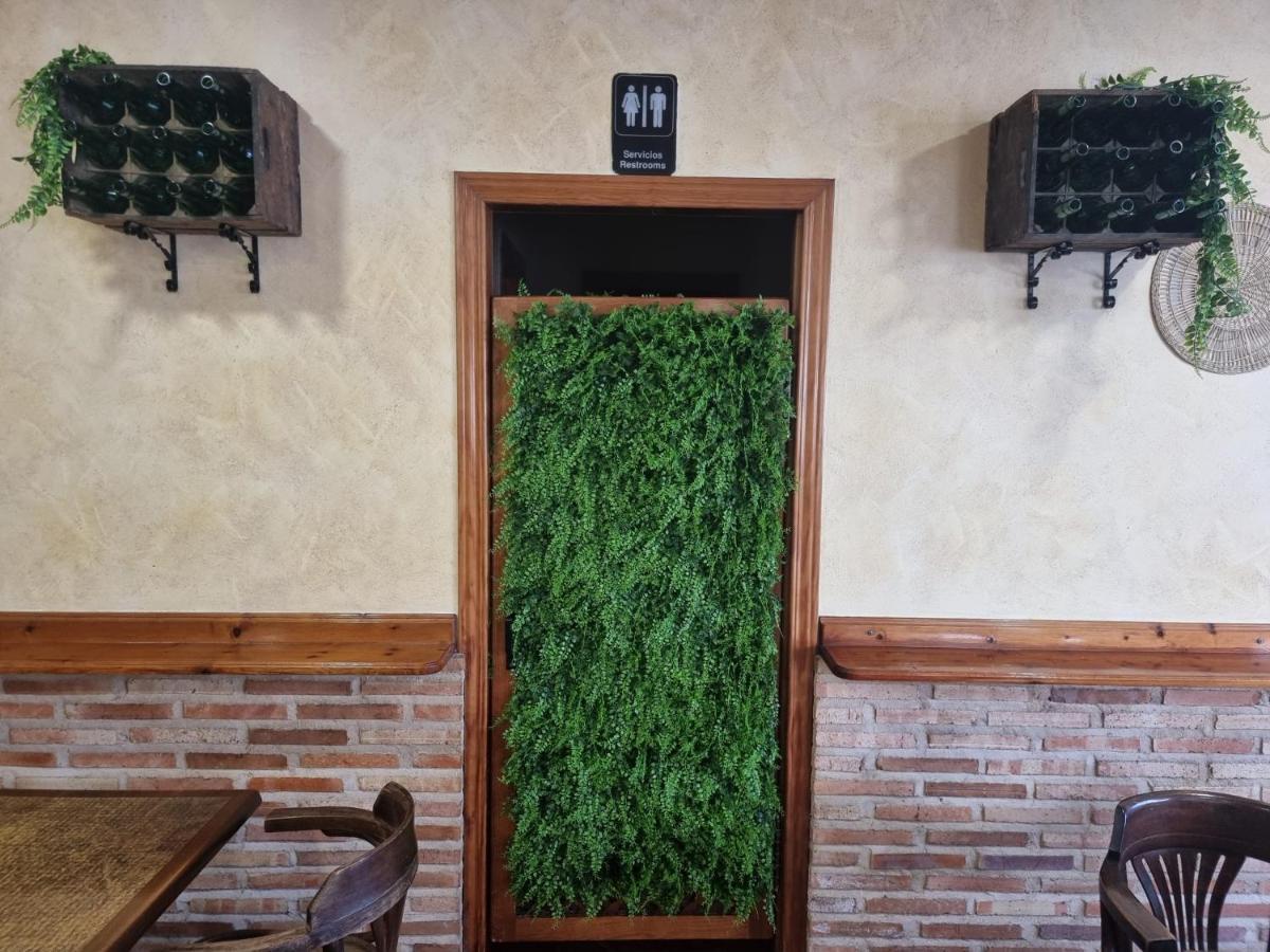 Hostal Casa Fran La Pueblanueva Esterno foto