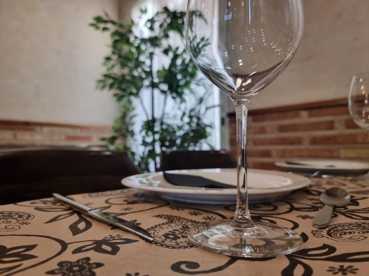Hostal Casa Fran La Pueblanueva Esterno foto